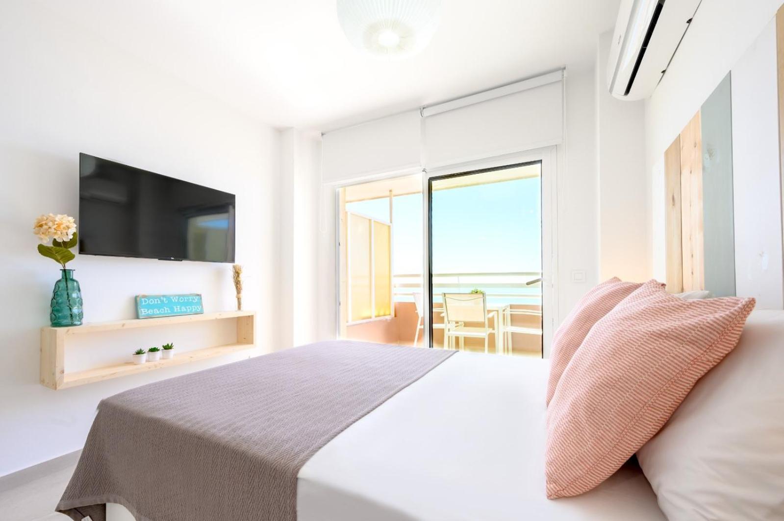 Stella Maris - Amazing Frontal Sea Views With Pool & Terrace By 10Tosea Apartment Fuengirola Ngoại thất bức ảnh